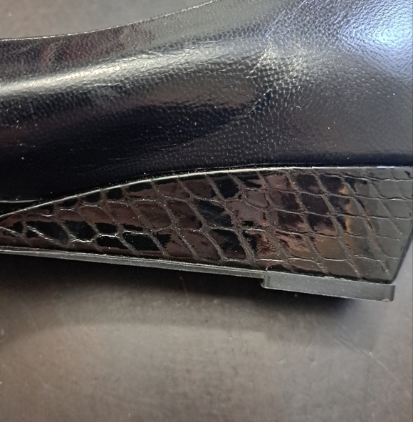 Vintage California Magdesians Black Nappa Leather Pump    Size 10 - Picture 8 of 10